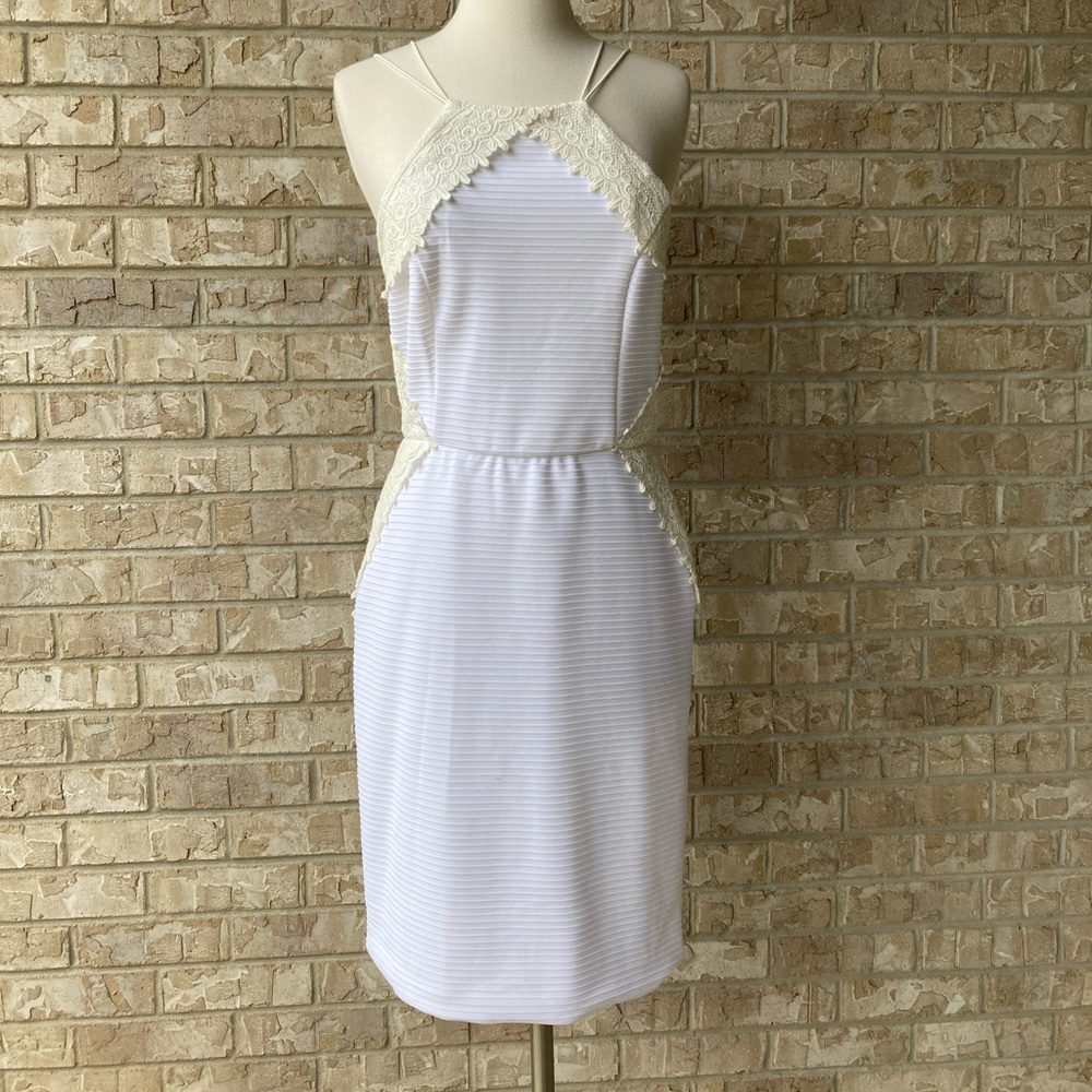 As U Wish Lined Dress With Lace Size M 🌸